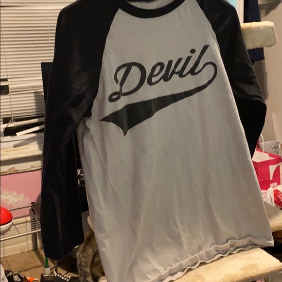 Hot Topic Tops - Chiodos Devil size small baseball tee
